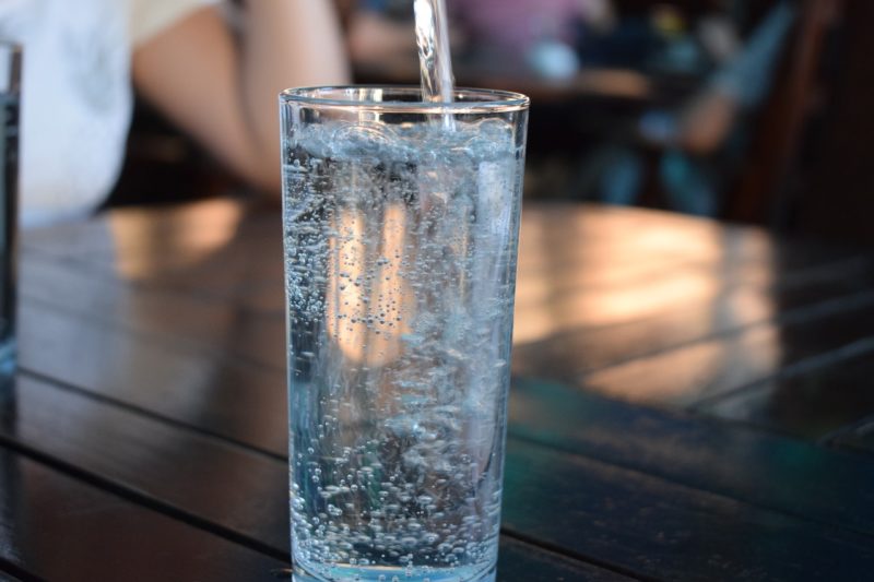 Eau alcaline ionisée