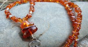 Collier en ambre de la Baltique