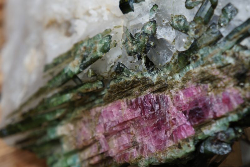 tourmaline, ses vertus et ses bienfaits