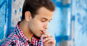 ado fumeur