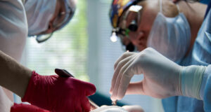 chirurgie pour le strabisme fonctionnel